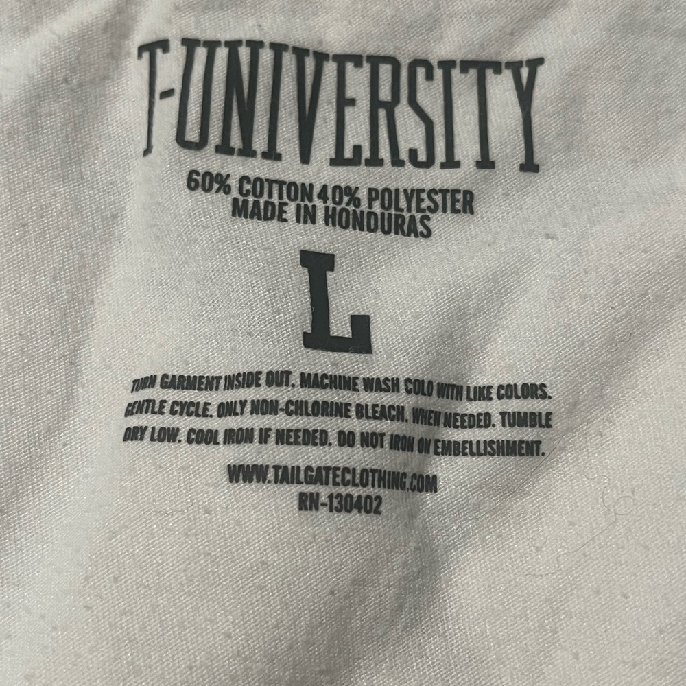 Women's White V-Neck Top - Picture 4 of 4
